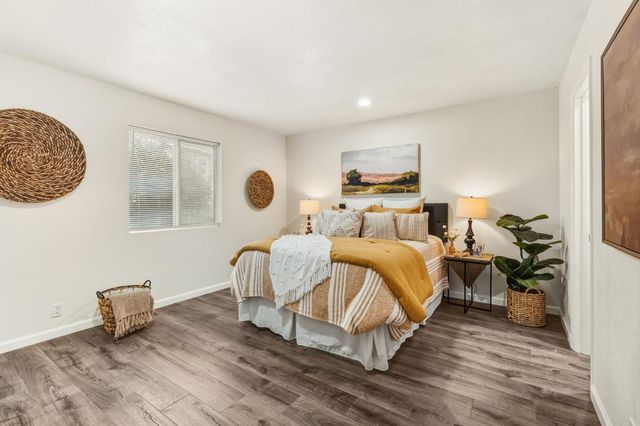 3813 25th Ave, Sacramento, CA 95820