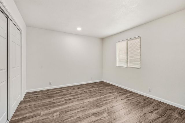 3813 25th Ave, Sacramento, CA 95820