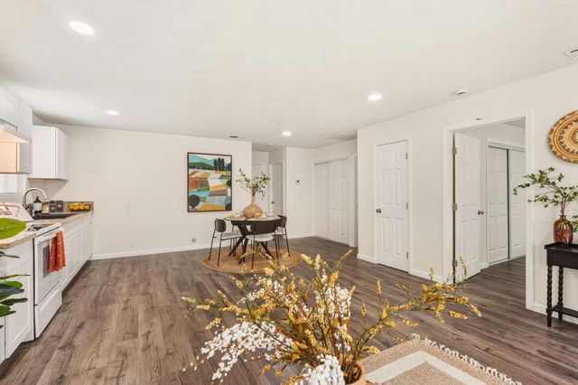 3813 25th Ave, Sacramento, CA 95820