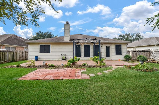 2418 Honey Locust Drive, Katy, TX 77449