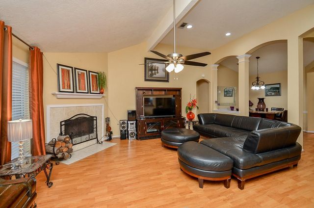 2418 Honey Locust Drive, Katy, TX 77449
