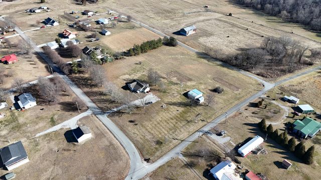 138 Bell Phipps Road, Monticello, KY 42633