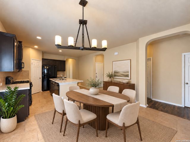 130 Golden Wren, San Antonio, TX 78253