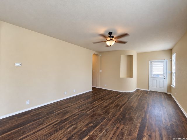 130 Golden Wren, San Antonio, TX 78253
