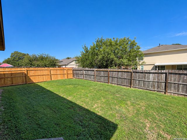 130 Golden Wren, San Antonio, TX 78253