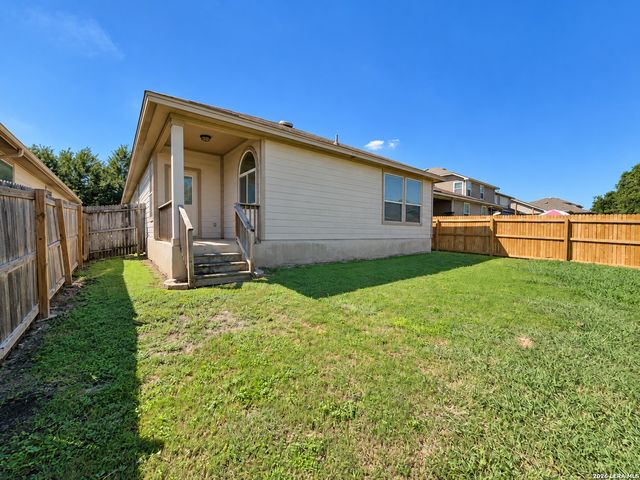 130 Golden Wren, San Antonio, TX 78253