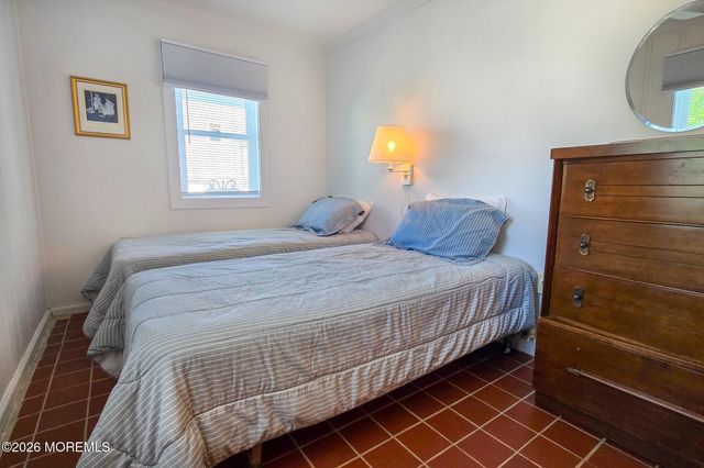 9 New York Avenue, Lavallette, NJ 08735