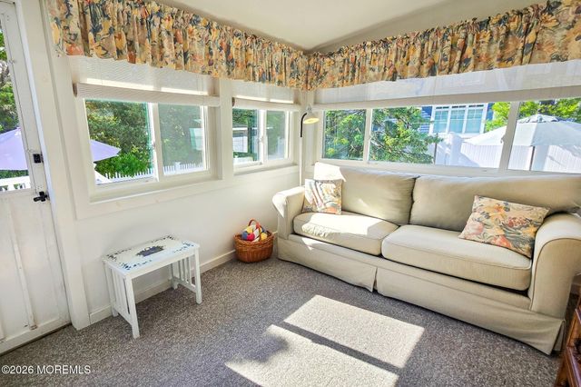 9 New York Avenue, Lavallette, NJ 08735