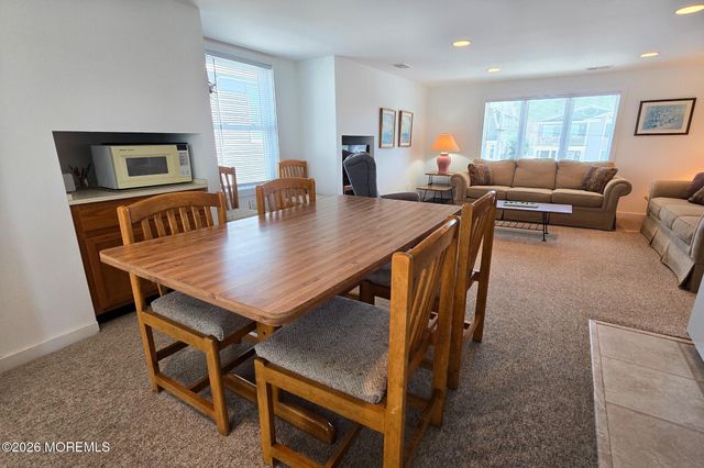 9 New York Avenue, Lavallette, NJ 08735