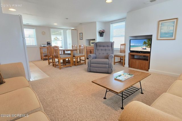 9 New York Avenue, Lavallette, NJ 08735