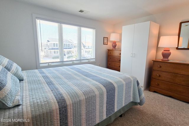 9 New York Avenue, Lavallette, NJ 08735