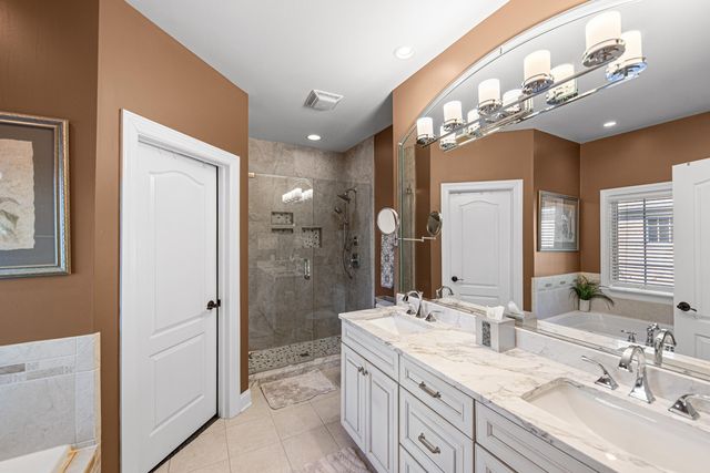 9020 Willow Lane, St. John, IN 46373