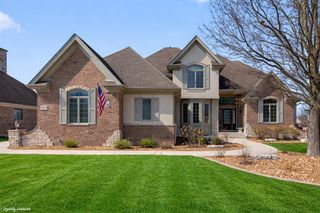 9020 Willow Lane, St. John, IN 46373