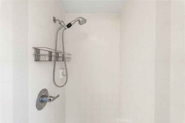 365 Monte Vista Avenue, Costa Mesa, CA 92627