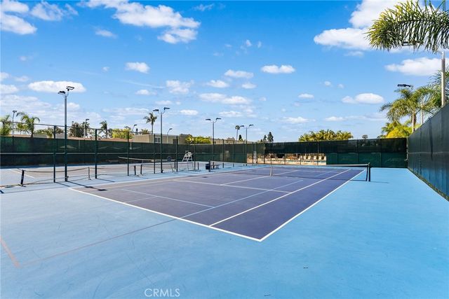 365 Monte Vista Avenue, Costa Mesa, CA 92627