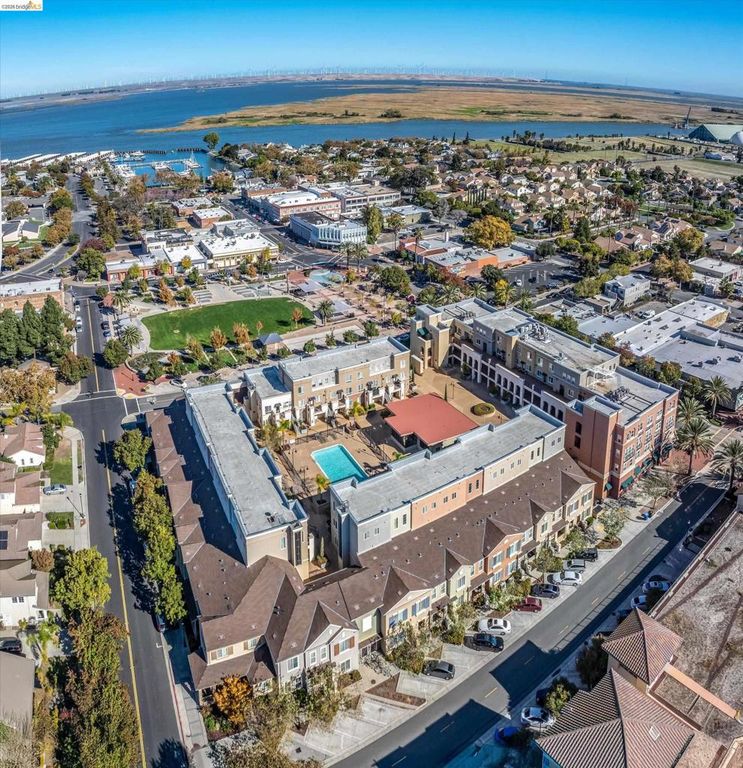 Image 37 of property listing at 88 88 E 6Th St 215, Pittsburg, CA 94565