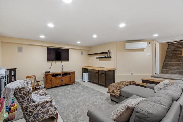 26 Atlanta Street, Haverhill, MA 01830
