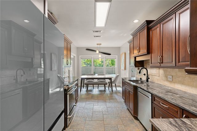 203 High Point Street, St Simons Island, GA 31522