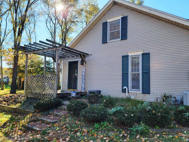 23057 Sheri Lane, Elkhart, IN 46514