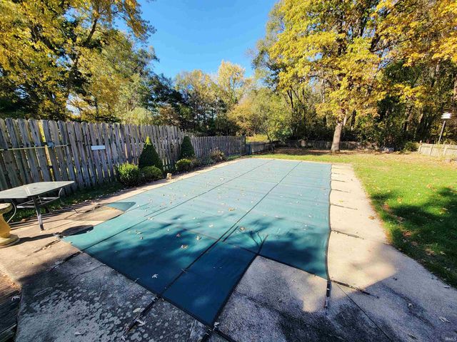 23057 Sheri Lane, Elkhart, IN 46514