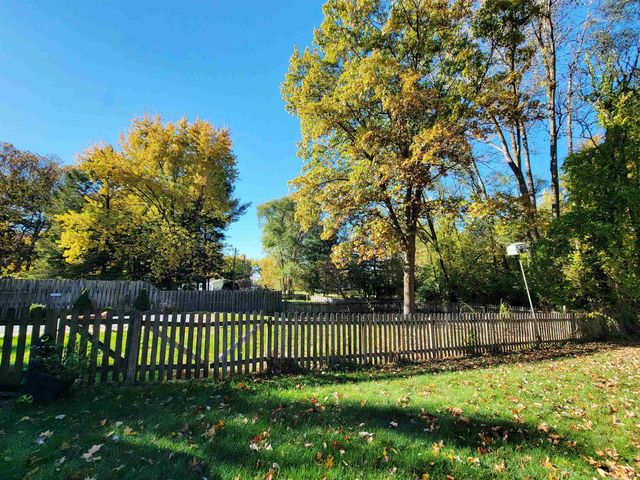 23057 Sheri Lane, Elkhart, IN 46514