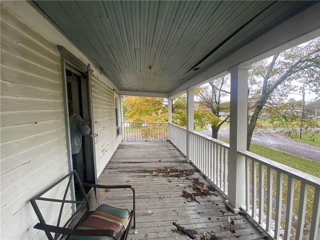 118 7th Street, Baldwin City, KS 66006