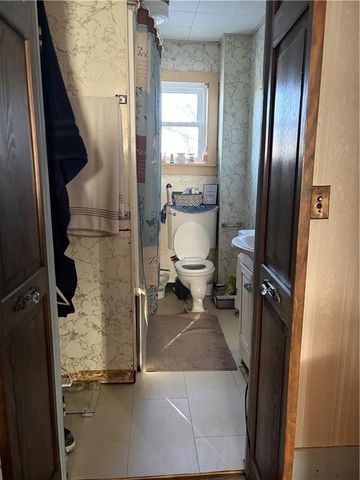 118 7th Street, Baldwin City, KS 66006