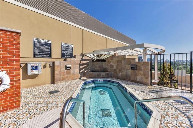 2626 Peachtree Road NW 1007, Atlanta, GA 30305