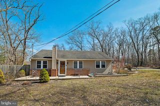 1434 10TH AVE, Williamstown, NJ 08094