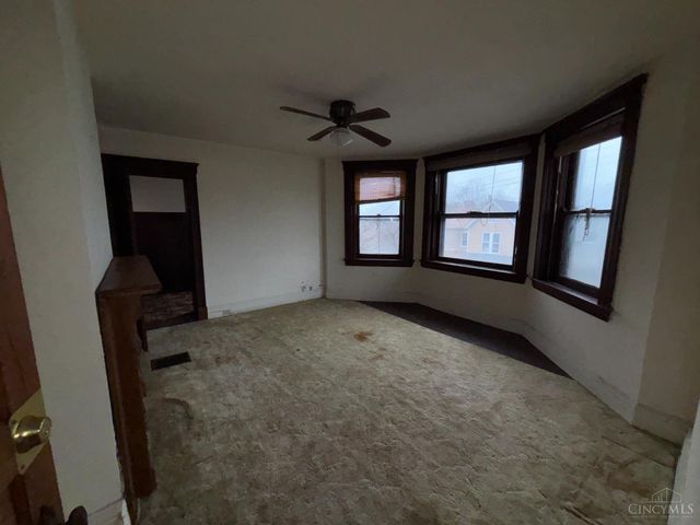 3339 Spokane Avenue, Cincinnati, OH 45207