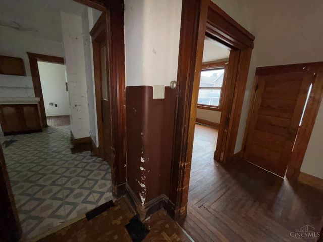 3339 Spokane Avenue, Cincinnati, OH 45207