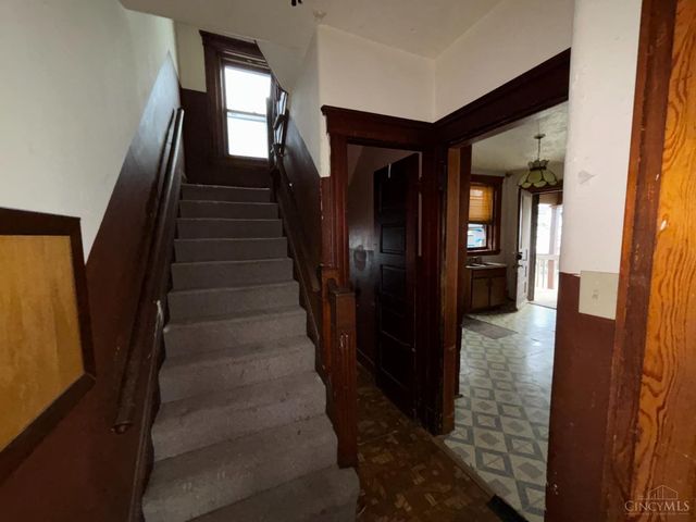 3339 Spokane Avenue, Cincinnati, OH 45207