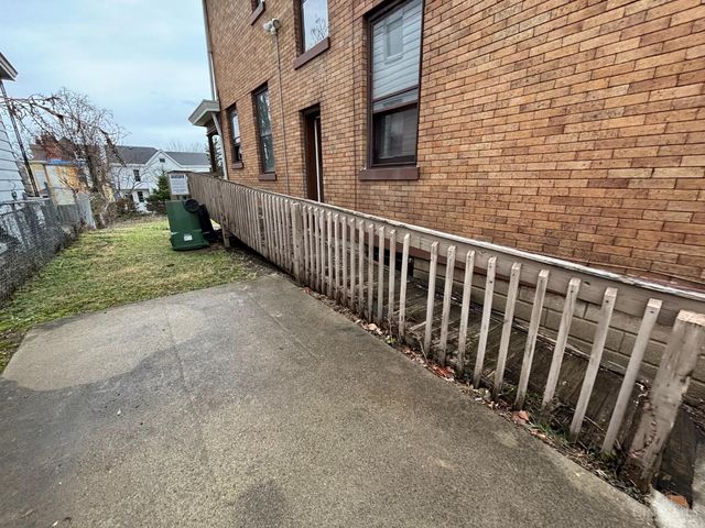 3339 Spokane Avenue, Cincinnati, OH 45207