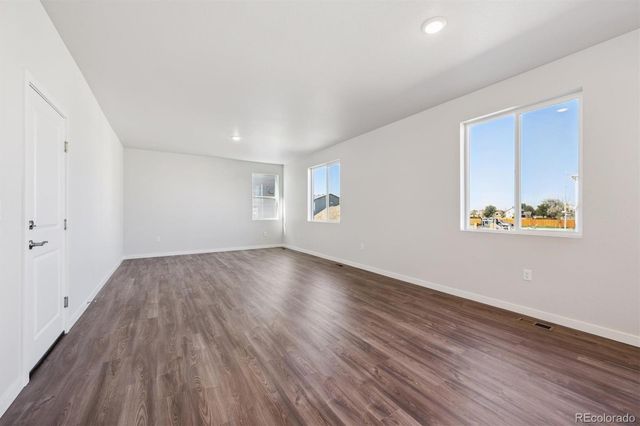 4540 Blue Grama Drive, Dacono, CO 80514