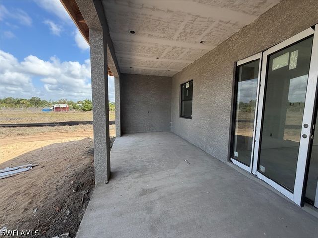 4243 20th st ne, Naples, FL 34120