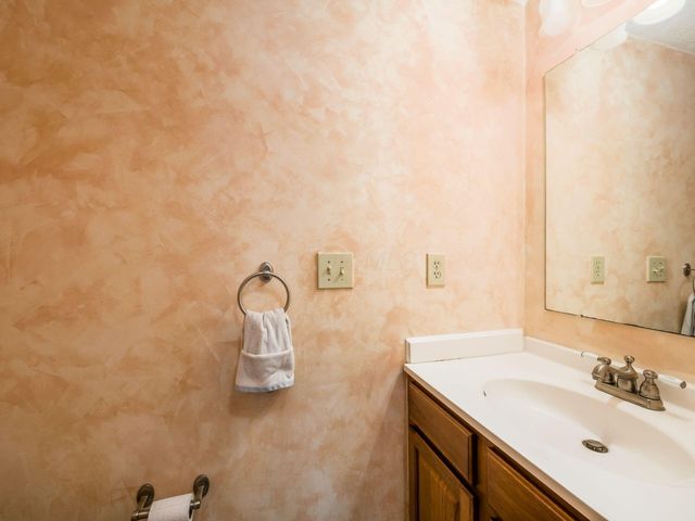 148 Cambridge Road, Delaware, OH 43015