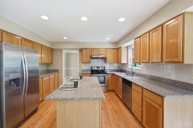 4050 Fox Hollow Court, Deerfield Twp., OH 45040