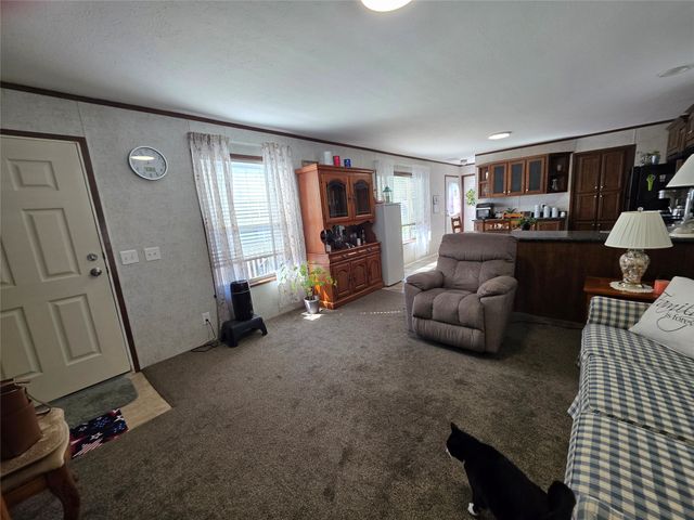 8204 WILLOW GLEN Drive, Erie, PA 16509