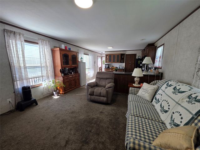 8204 WILLOW GLEN Drive, Erie, PA 16509