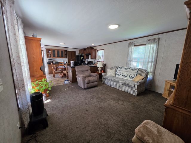 8204 WILLOW GLEN Drive, Erie, PA 16509