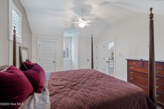 25 Oglethorpe Avenue, Clayton, NC 27527