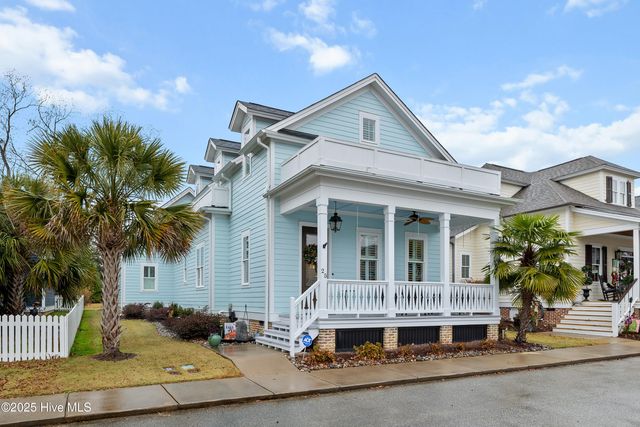 25 Oglethorpe Avenue, Clayton, NC 27527