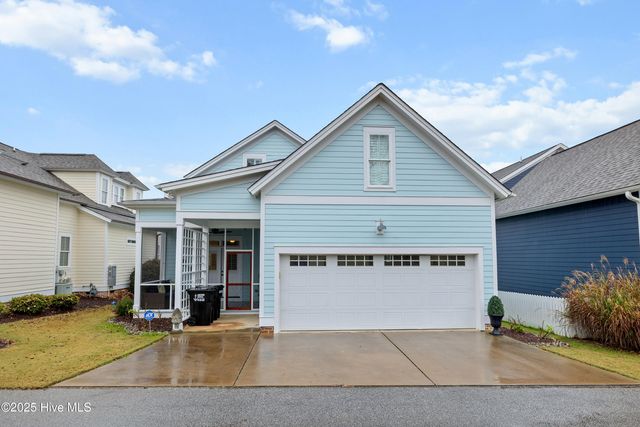 25 Oglethorpe Avenue, Clayton, NC 27527