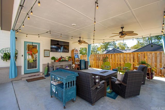 324 W North, Benton, AR 72015