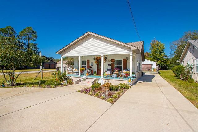 324 W North, Benton, AR 72015
