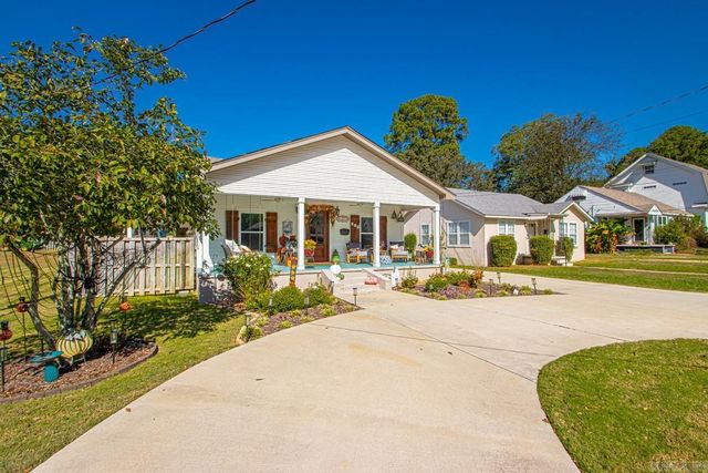 324 W North, Benton, AR 72015