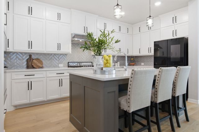 910 Winter Cherry Lane, Haslet, TX 76052