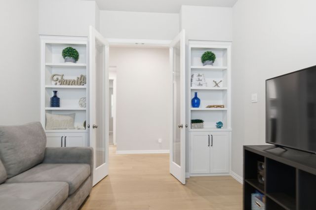 910 Winter Cherry Lane, Haslet, TX 76052