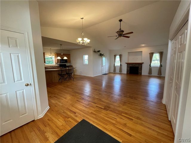 8686 Lavender Lane, Cicero, NY 13039