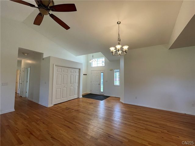 8686 Lavender Lane, Cicero, NY 13039